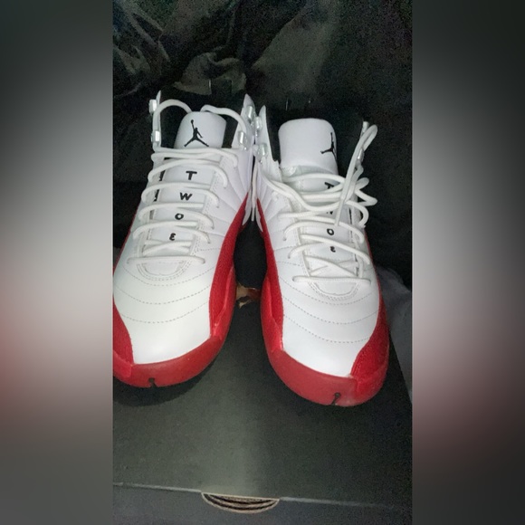 Brand new Cherry 12s never worn , size 5.5 in boys